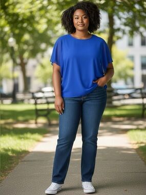 🌻 Neineiwu Royal Blue Blouse NWT #559